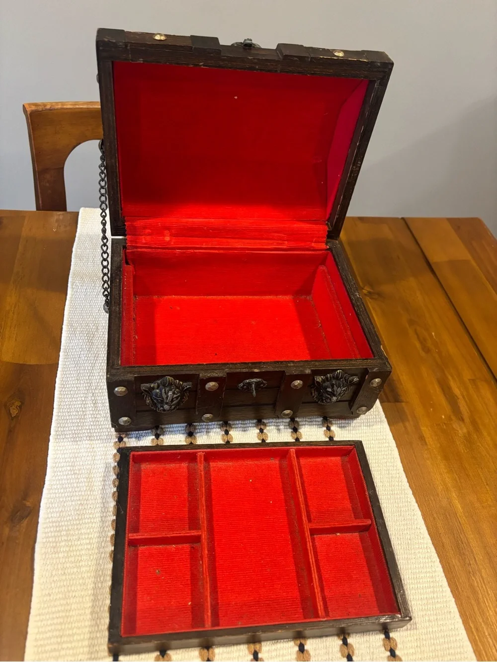 Vintage Lion Treasure Chest Jewelry Box